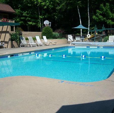 Tall Pines Motel Lake George Zewnętrze zdjęcie